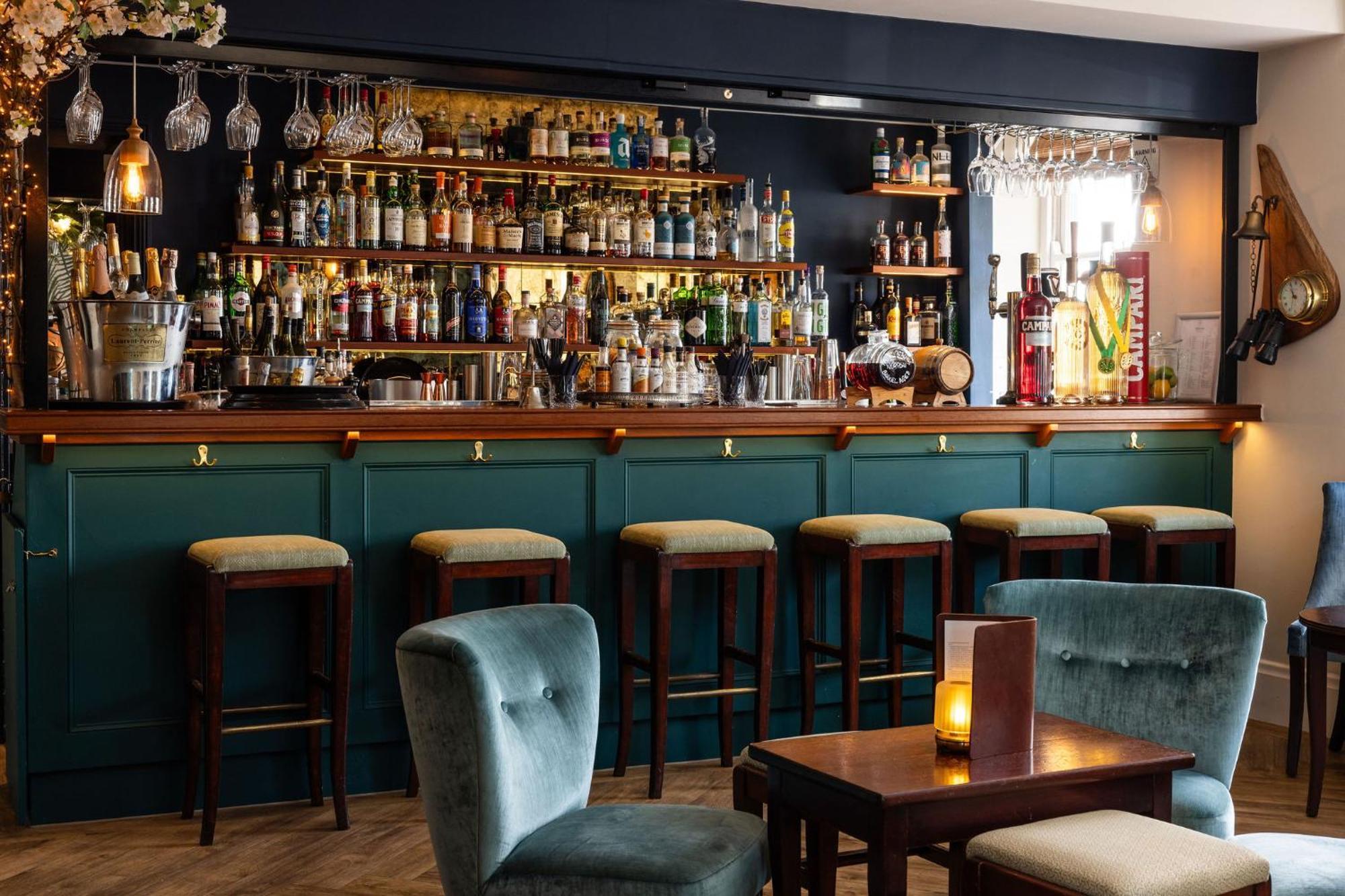 The Moorings Hotel & Restaurant Gorey Exterior foto